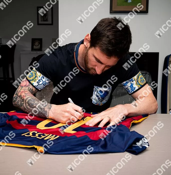 Icons Lionel Messi Official Back Signed FC Barcelona 2015-16 Home Shirt In Classic Frame