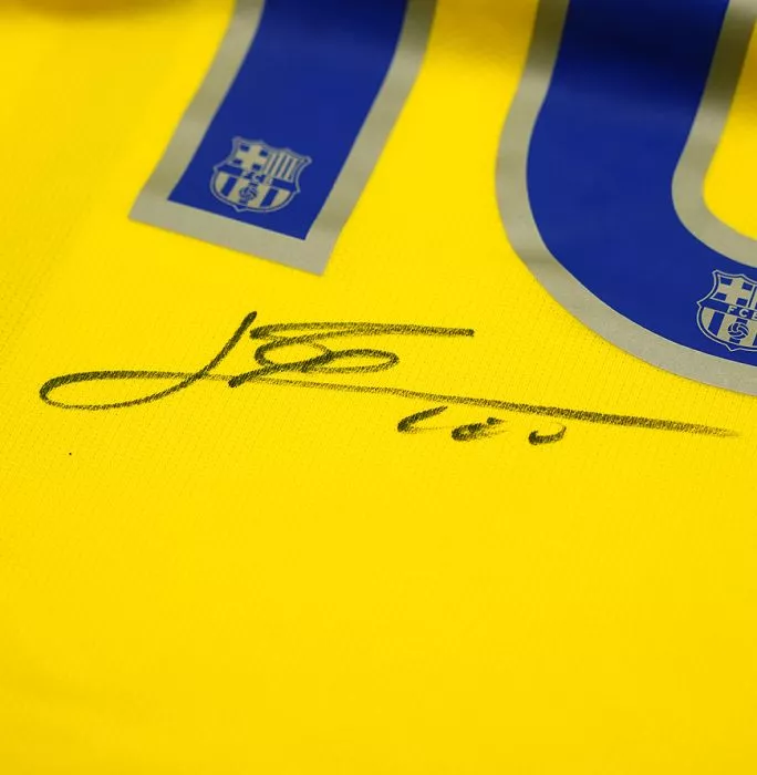 Icons Lionel Messi Official FC Barcelona Back Signed And Framed 2008-10 Away Shirt