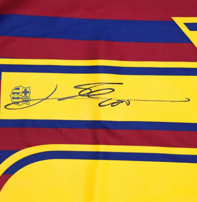 Icons Lionel Messi Official FC Barcelona Back Signed And Framed 2018-19 Home Shirt