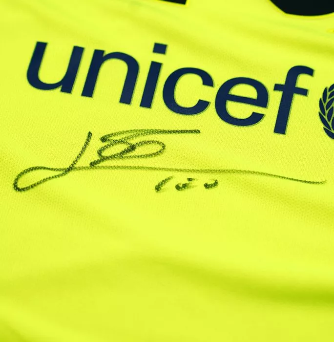 Icons Lionel Messi Official FC Barcelona Back Signed And Framed 2014-15 Third Shirt