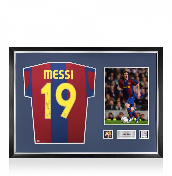icons Lionel Messi Official FC Barcelona Back Signed and Framed 2007-08 Home Shirt