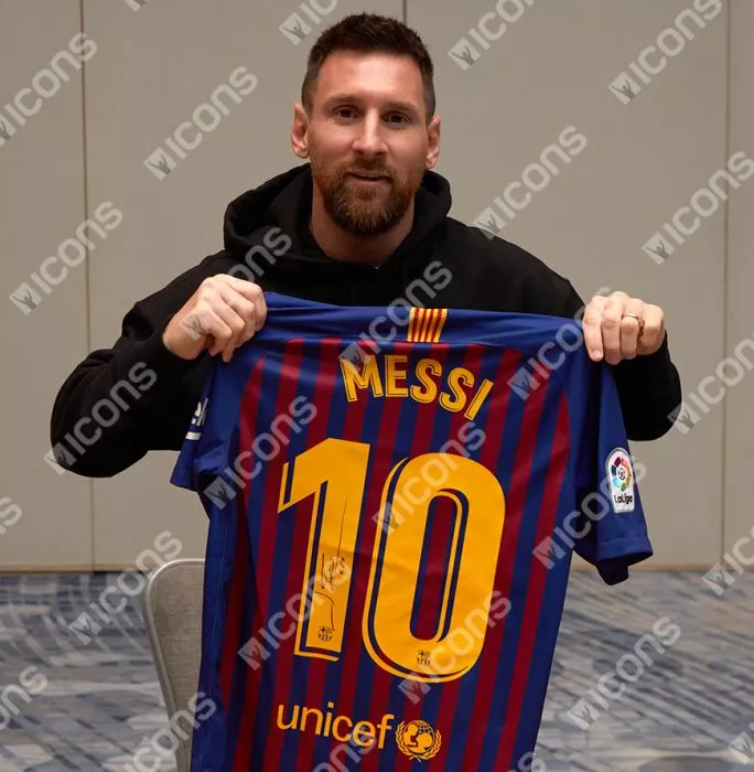 Icons Lionel Messi Official FC Barcelona Back Signed And Framed 2018-19 Home Shirt