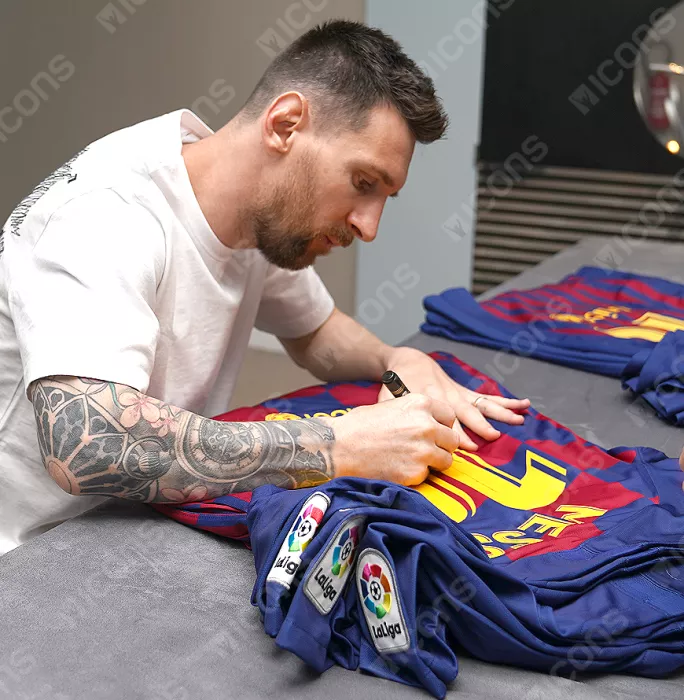 Icons Lionel Messi Official FC Barcelona Back Signed And Framed 2019-20 Home Shirt