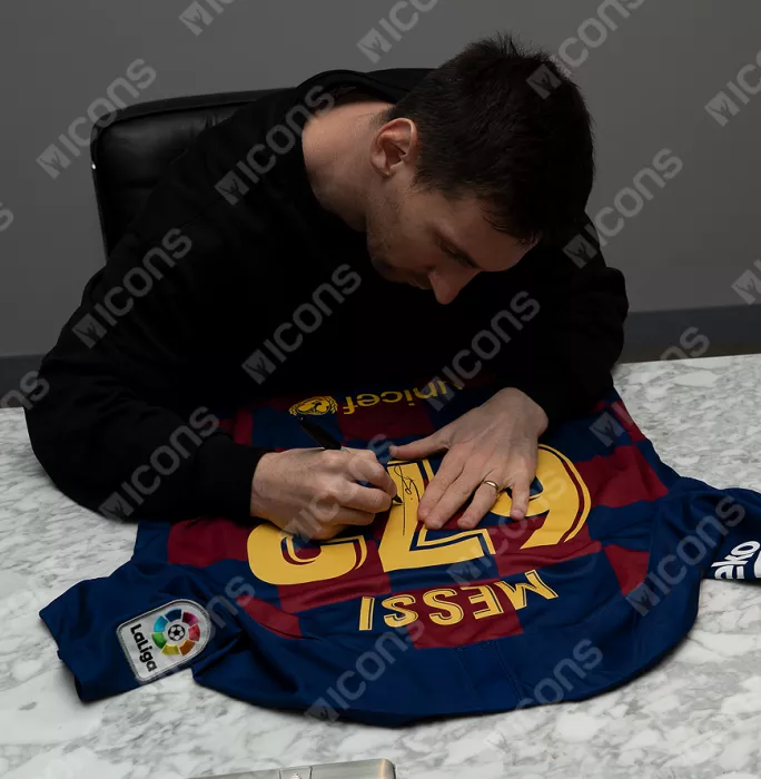 Icons Lionel Messi Official FC Barcelona Back Signed And Framed 2019-20 Home Shirt: 672 Goals Edition