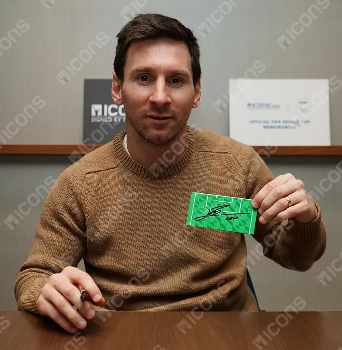 Icons Lionel Messi Official FC Barcelona Signed LEGO® Camp Nou Set