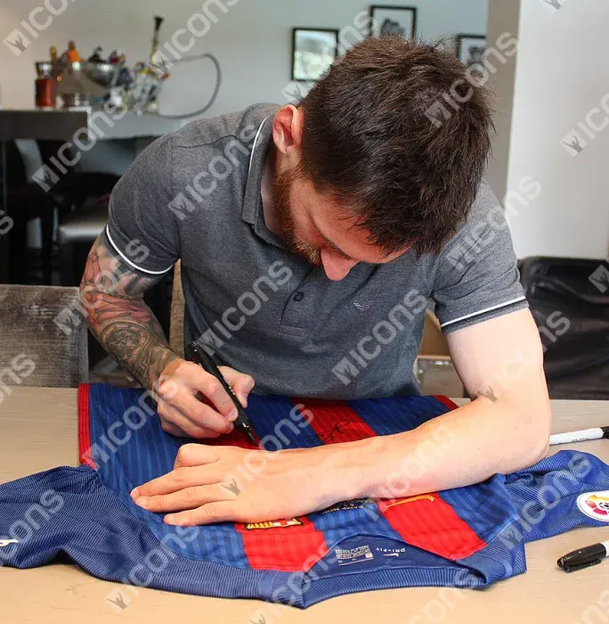 Icons Lionel Messi Official Front Signed FC Barcelona 2016-17 Home Shirt In Classic Frame: Barca 6-1 PSG Edition