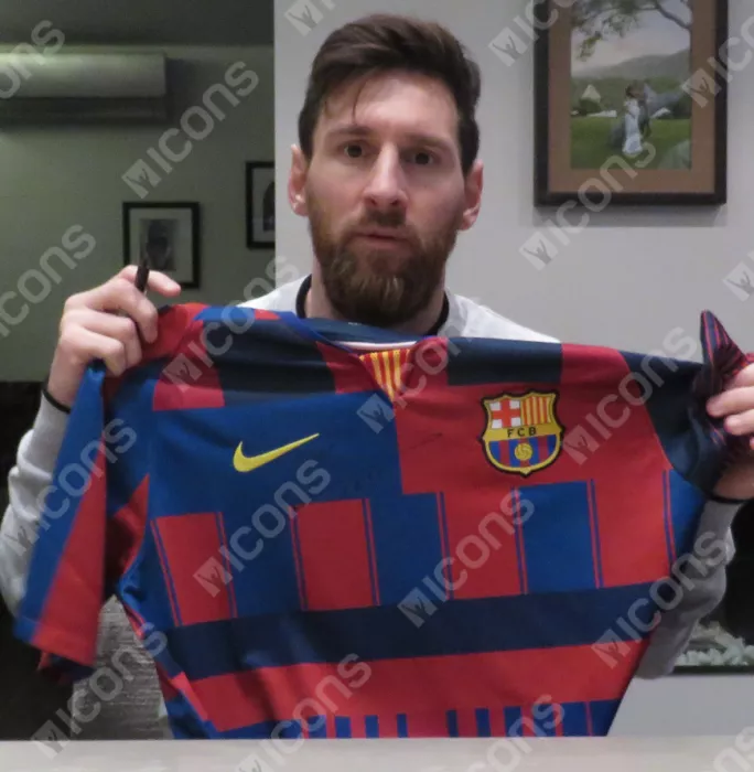 Icons Lionel Messi Official Front Signed FC Barcelona Home Shirt In Classic Frame: Nike 20-Year Anniversary Special Edition