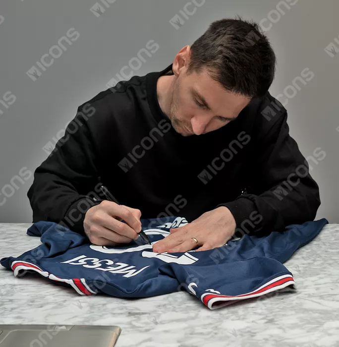 Icons Lionel Messi Official Paris Saint-Germain Back Signed And Framed 2021-22 Home Shirt