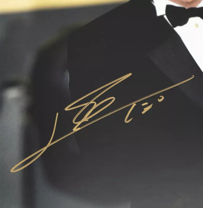 Icons Lionel Messi Official Signed Photo In Black Wooden Frame: 2015 Ballon D'Or Winner