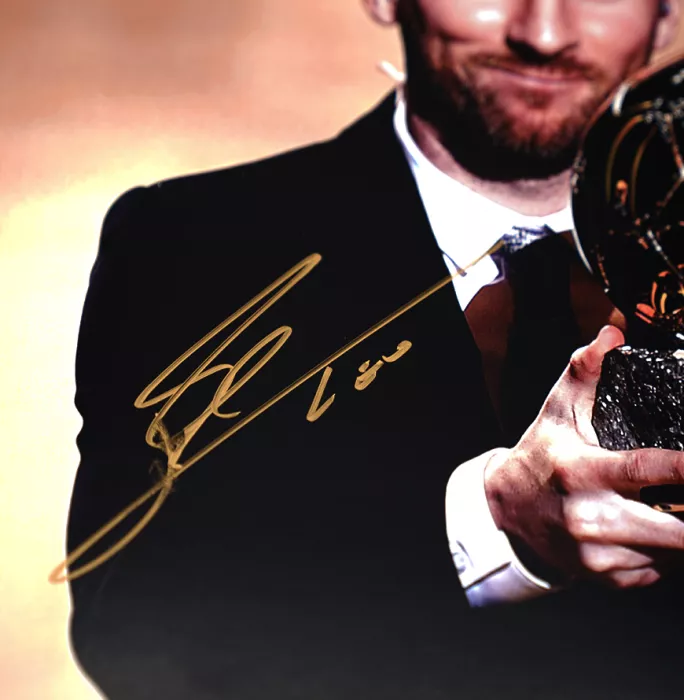 Icons Lionel Messi Official Signed Photo In Black Wooden Frame: 2019 Ballon D'Or Winner
