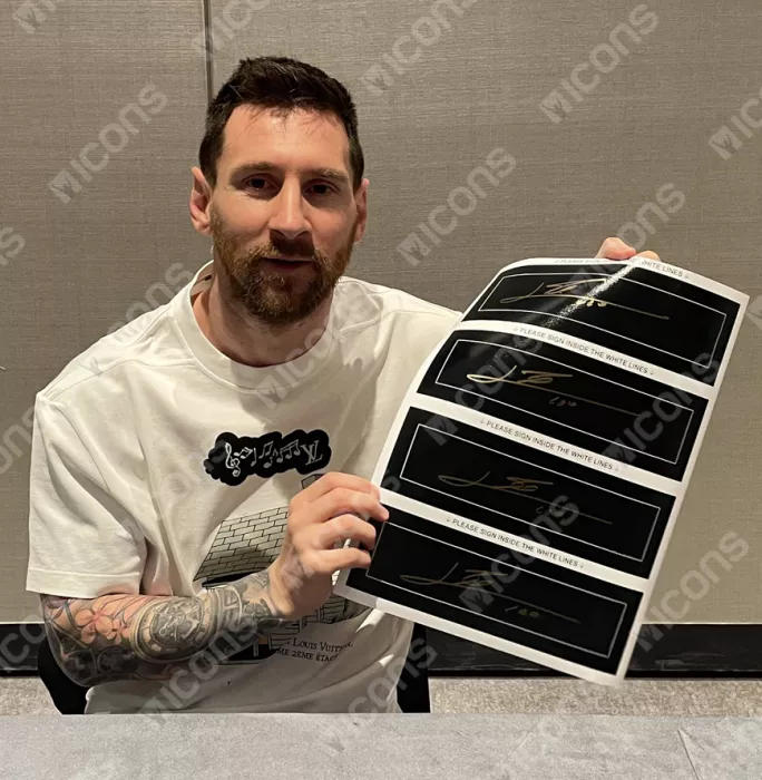Icons Lionel Messi Official Signed Plaque And Photo Frame: 2024 Copa América Winner