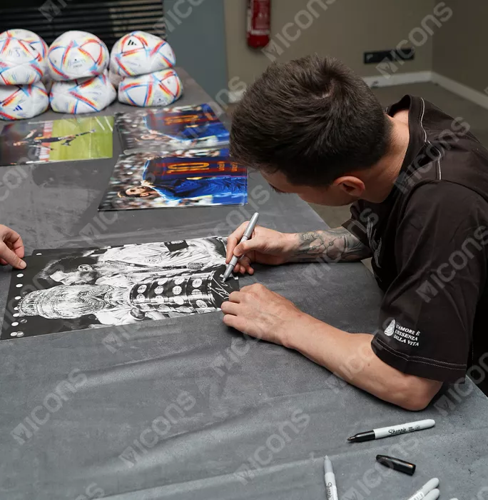 Icons Lionel Messi Official Signed Tribute Artwork In Black Wooden Frame: 2021 Copa America Winner