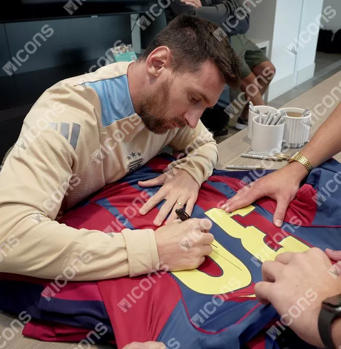 Icons Lionel Messi Official UEFA Champions League Official Back Signed And Hero Framed FC Barcelona 2004-05 Home Shirt