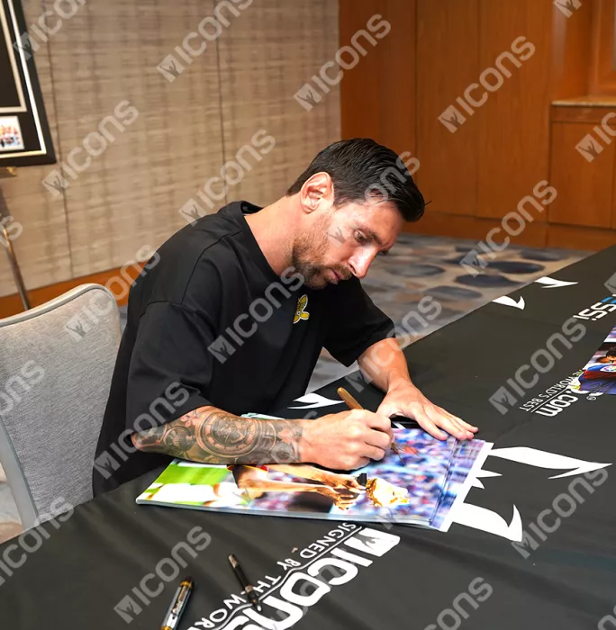Icons Lionel Messi Signed FC Barcelona Photo In Black Wooden Frame: Golden Boot Winner
