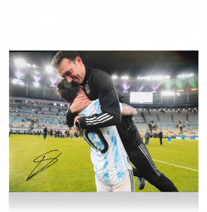 icons Lionel Scaloni Signed Argentina Photo: 2021 Copa America Winner