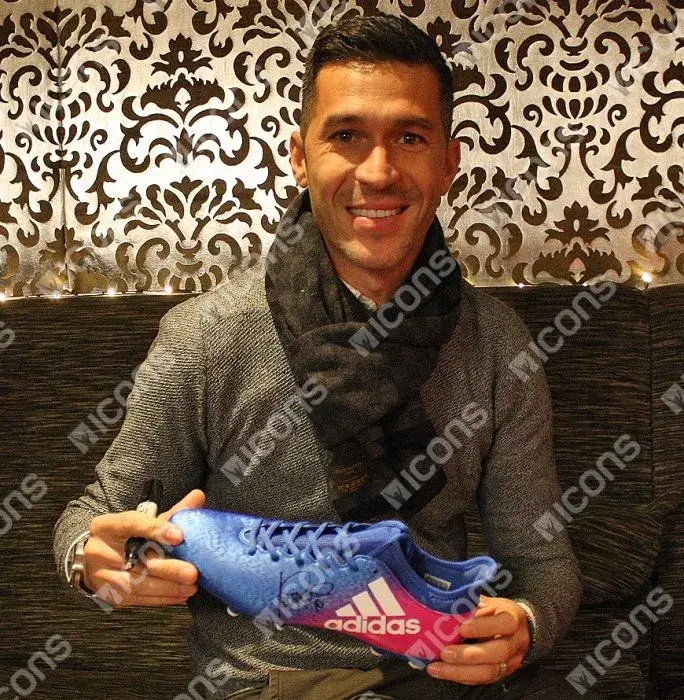 Icons Luis Garcia Signed Blue And Pink Adidas X Techfit Boot In Bubble Frame: Option 1