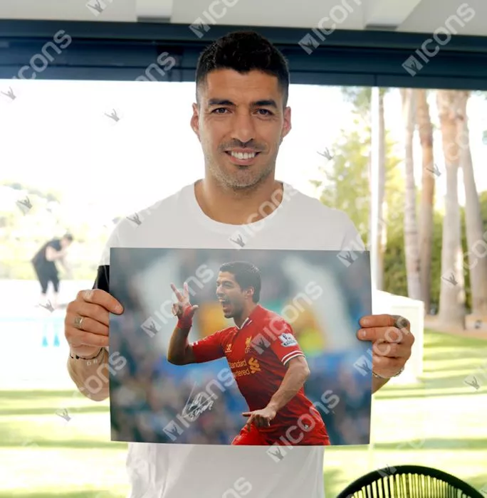Icons Luis Suarez Signed Liverpool FC Photo: Celebration Vs. Everton
