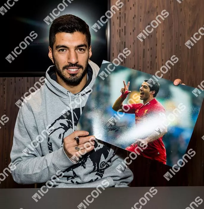 Icons Luis Suarez Signed Liverpool Photo: Goal Vs Everton