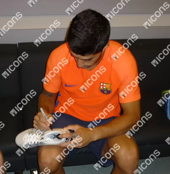 Icons Luis Suarez Signed White And Silver Adidas X 15.4 Boot