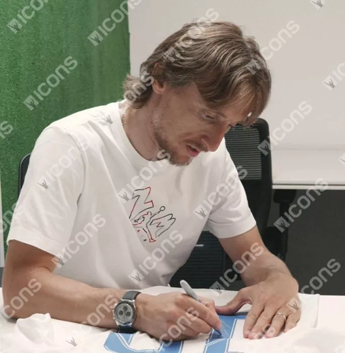 Icons Luka Modric Back Signed Real Madrid 2021-22 Long Sleeve Home Shirt With Fan Style Numbers: UCL Edition