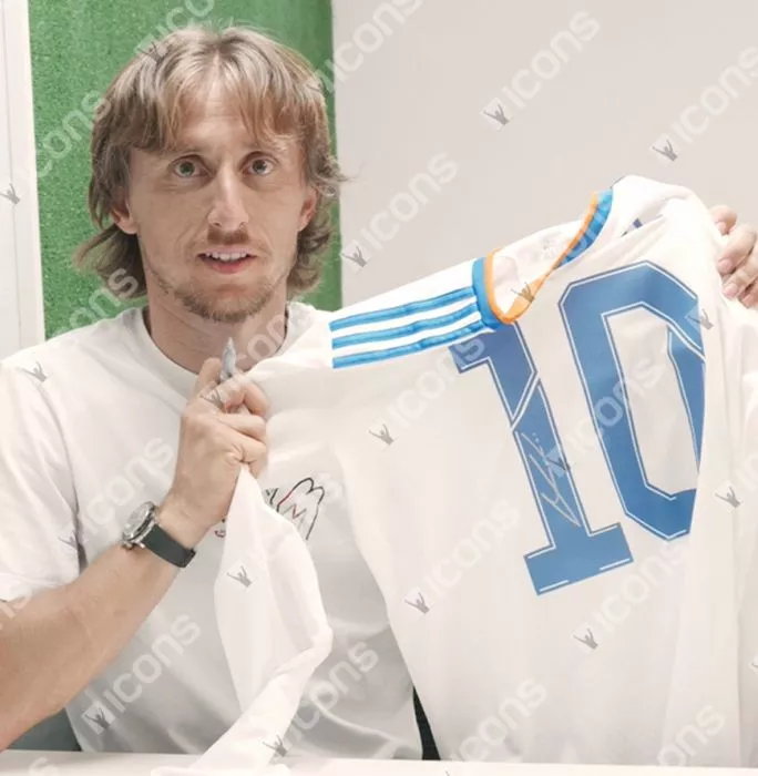Icons Luka Modric Back Signed Real Madrid 2021-22 Long Sleeve Home Shirt With Fan Style Numbers: UCL Edition