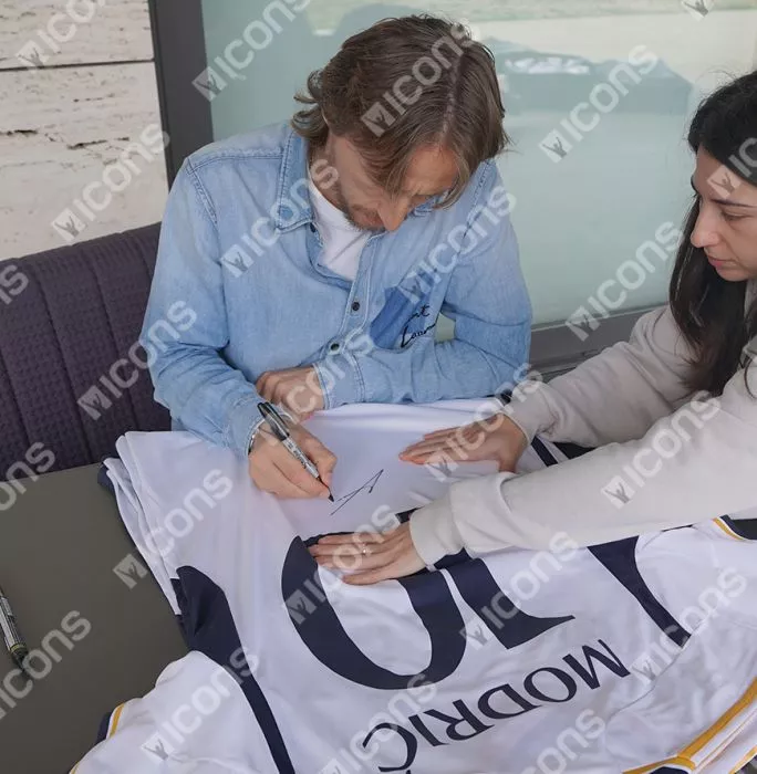 Icons Luka Modric Back Signed Real Madrid 2023-24 Home Shirt In Hero Frame: Option 1