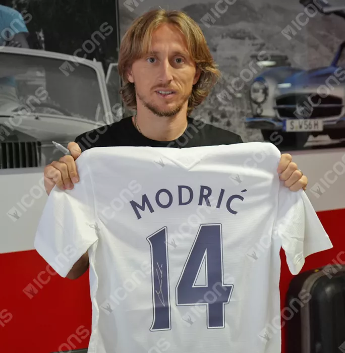 Icons Luka Modric Back Signed Tottenham Hotspur 2021-22 Home Shirt With Fan Style Numbers In Classic Frame