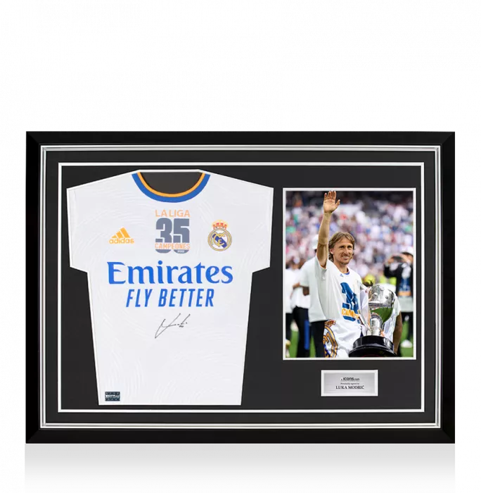 icons Luka Modric Front Signed Real Madrid 2021-22-Long Sleeve Home Shirt: La Liga Champions In Hero Frame: Option 1
