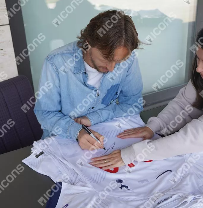 Icons Luka Modric Front Signed Tottenham Hotspur 2023-24 Home Shirt In Hero Frame: Option 1