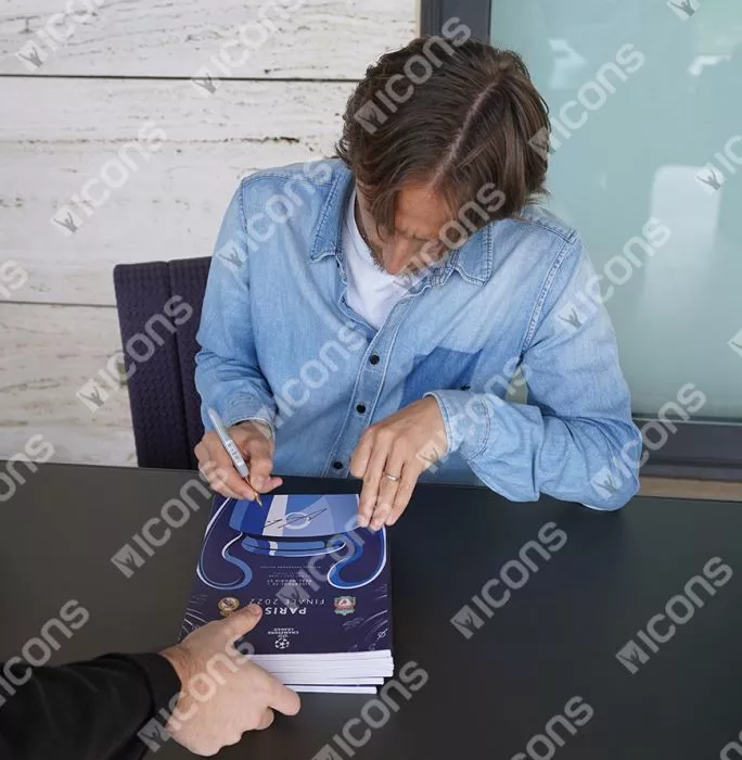 Icons Luka Modric Signed And Framed Programme: 2022 UEFA Champions League Final