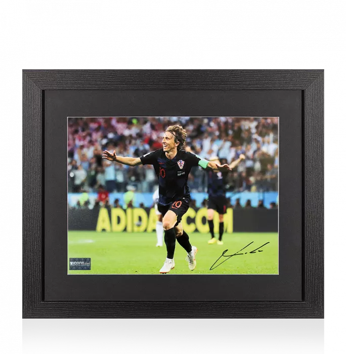 icons Luka Modric Signed Croatia Photo In Black Wooden Frame: Goal vs Argentina