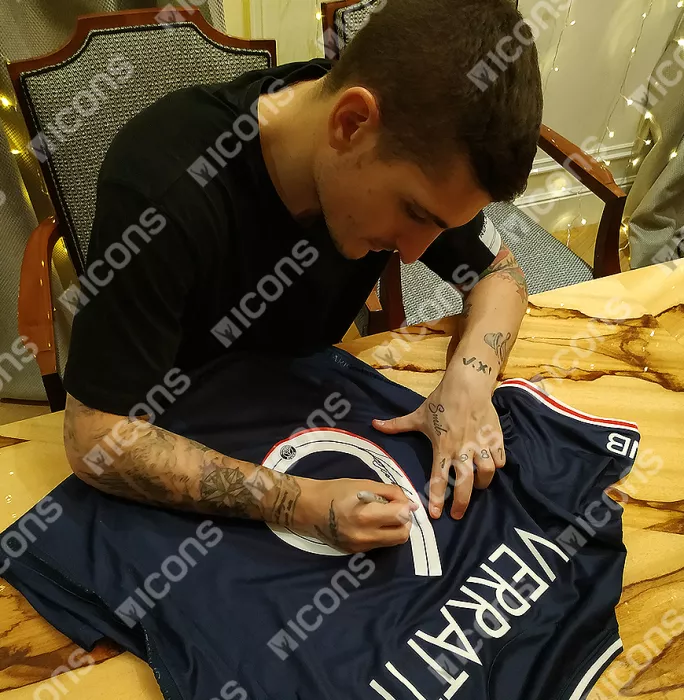 Icons Marco Verratti Back Signed Paris Saint-Germain 2020-21 Home Shirt In Hero Frame: Option 1