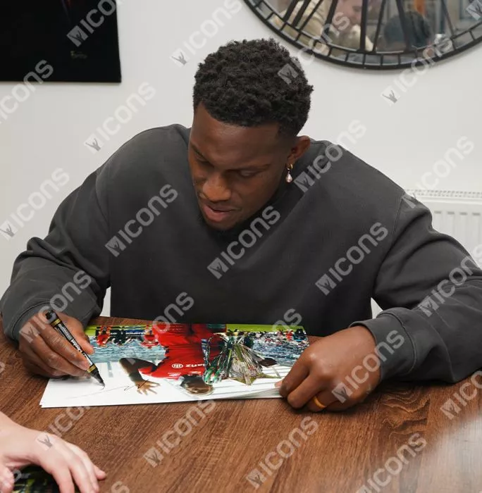 Icons Maro Itoje Signed Saracens Photo In Premium Photo Frame: 2019 Champions Cup Winner