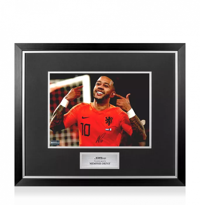 icons Memphis Depay Signed Netherlands Photo In Premium Photo Frame