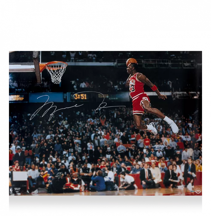 Icons Michael Jordan Signed Chicago Bulls Photo: Legendary Slam Dunk