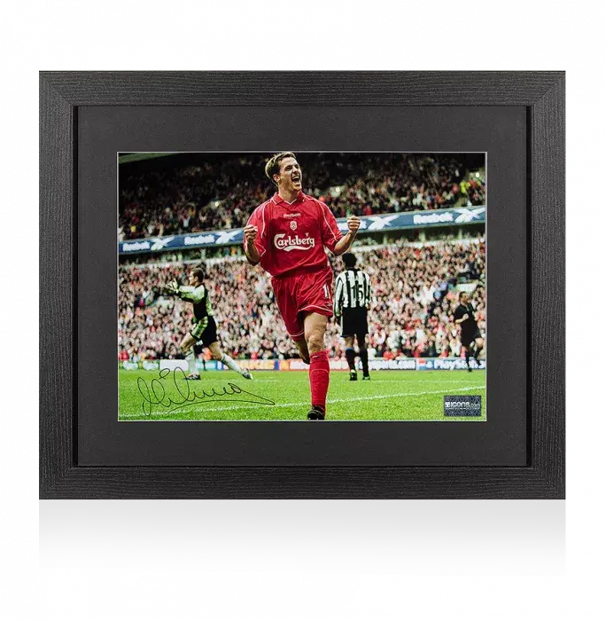 icons Michael Owen Signed Liverpool Photo In Black Wooden Frame: Anfield Favourite