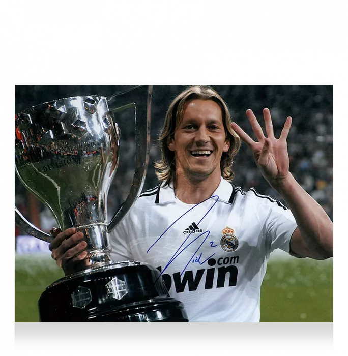 icons Michel Salgado Signed Real Madrid Photo: Four-Time La Liga Winner