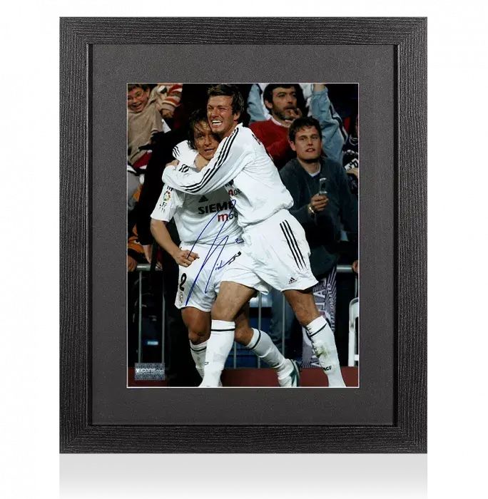 icons Michel Salgado Signed Real Madrid Photo In Black Wooden Frame: Celebrating With David Beckham
