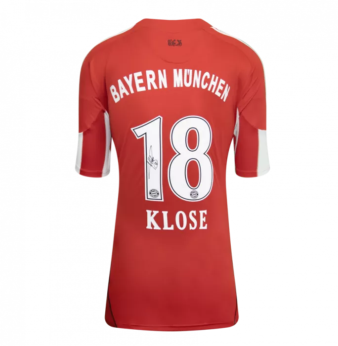 Icons Miroslav Klose Back Signed FC Bayern Munich 2010-11 Home Shirt In Hero Frame: Option 1