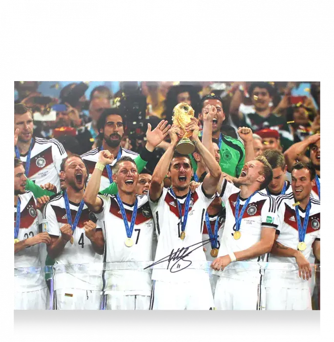 Icons Miroslav Klose Official 2014 FIFA World Cup™ Signed Germany Photo: 2014 Winner