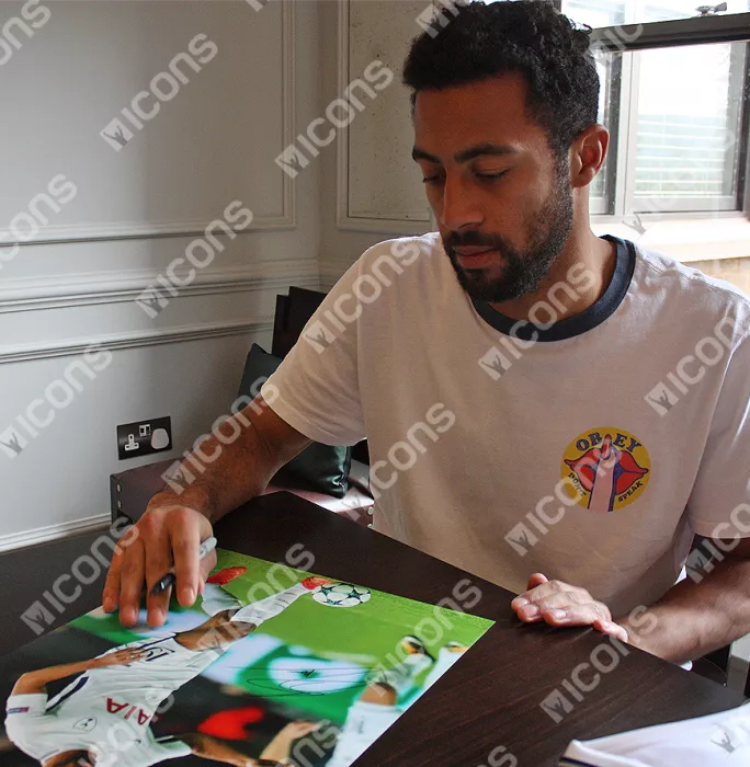 Icons Mousa Dembele Signed Tottenham Hotspur Photo: Midfield Master