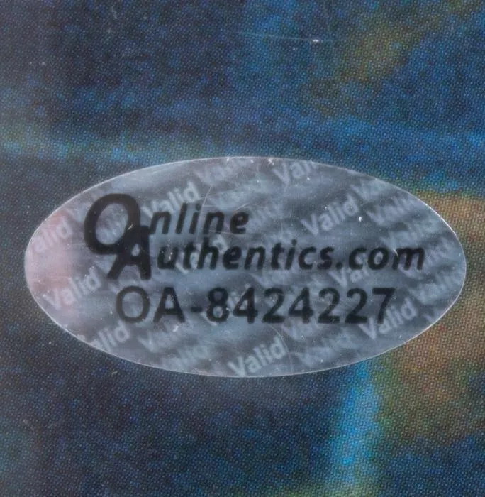 Icons Muhammad Ali Signed Book - More Than A Hero (OA-8424227)