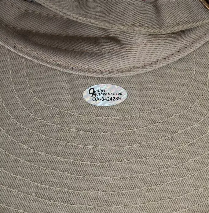 Icons Muhammad Ali Signed Cap - 2004 MLB All Stars (OA-8424289)