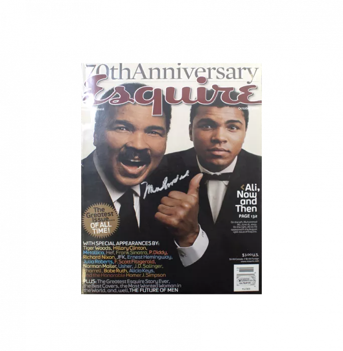 icons Muhammad Ali Signed Esquire Magazine - October 2003 (OA-7846100)