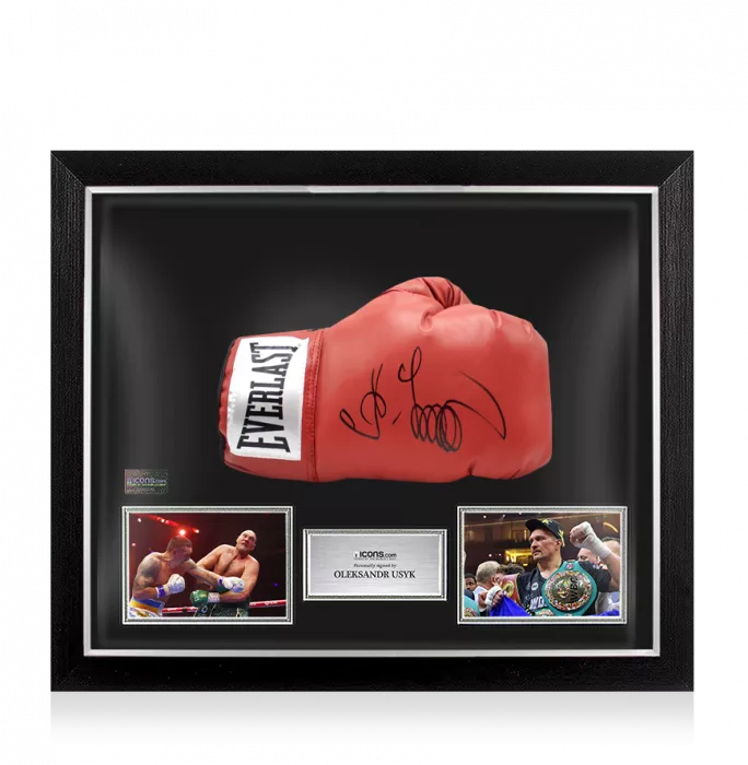 icons Oleksandr Usyk Signed Red Everlast Boxing Glove In Bubble Frame: Option 1