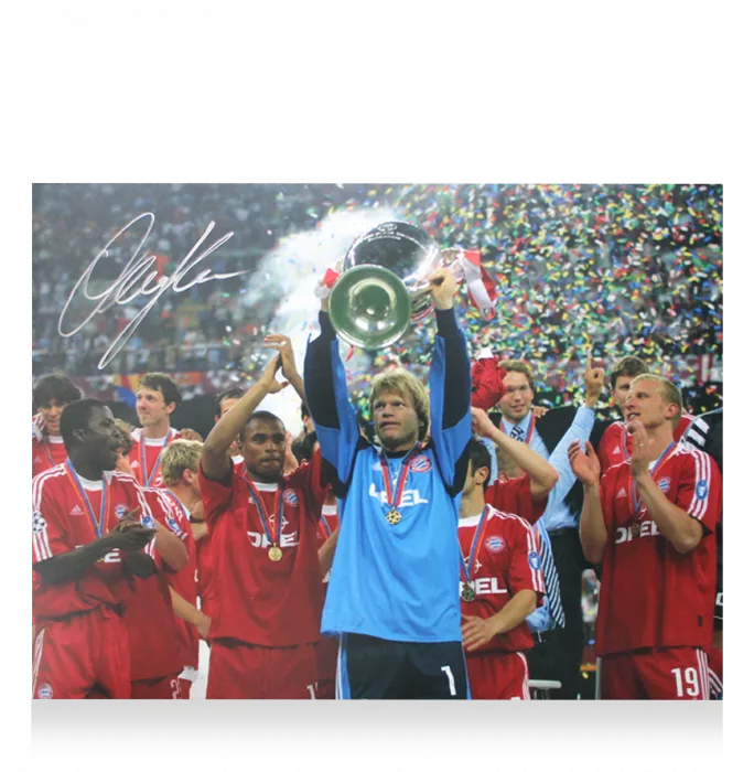 Icons Oliver Kahn Signed FC Bayern Munich Photo In Black Wooden Frame: UEFA Champions League Winner