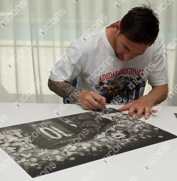 Icons Original Lionel Messi Official Signed And Premium Framed Tribute Artwork: Iconic Clasico Celebration