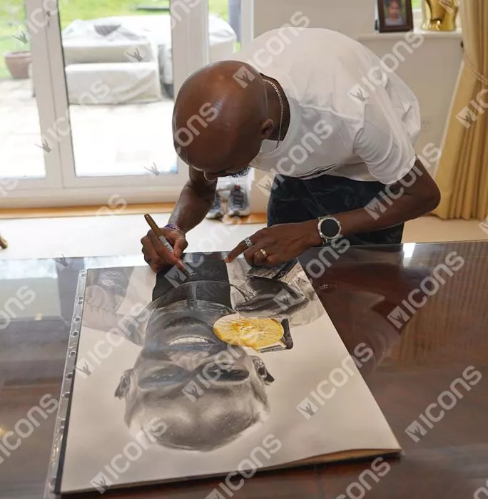 Icons Original Sir Mo Farah Signed And Premium Framed Tribute Artwork: Gold Medallist
