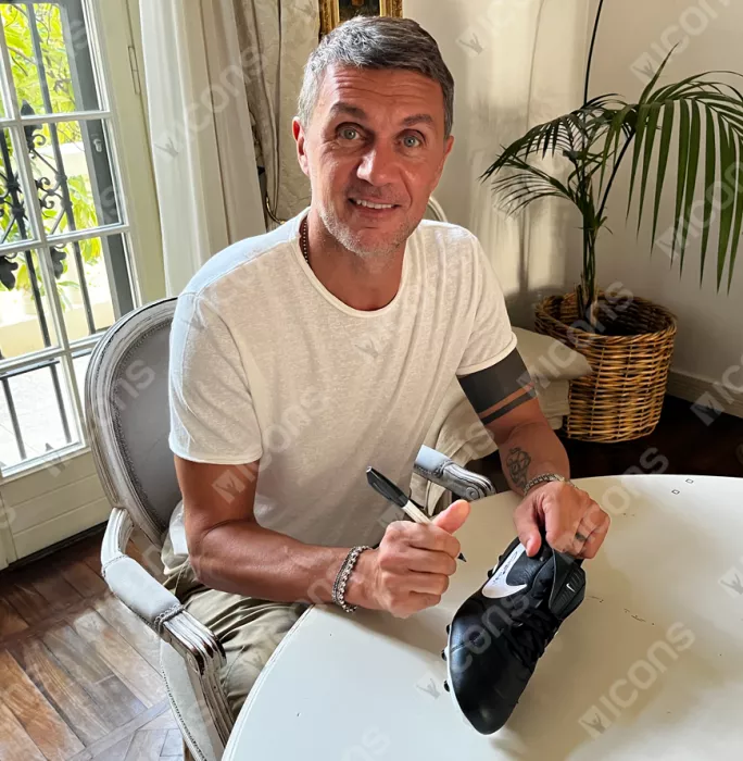 Icons Paolo Maldini Signed Black Nike Premier FG Boot
