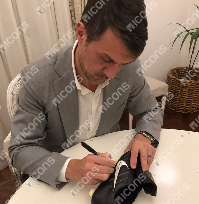 Icons Paolo Maldini Signed Black Nike Tiempo Boot In Acrylic Case